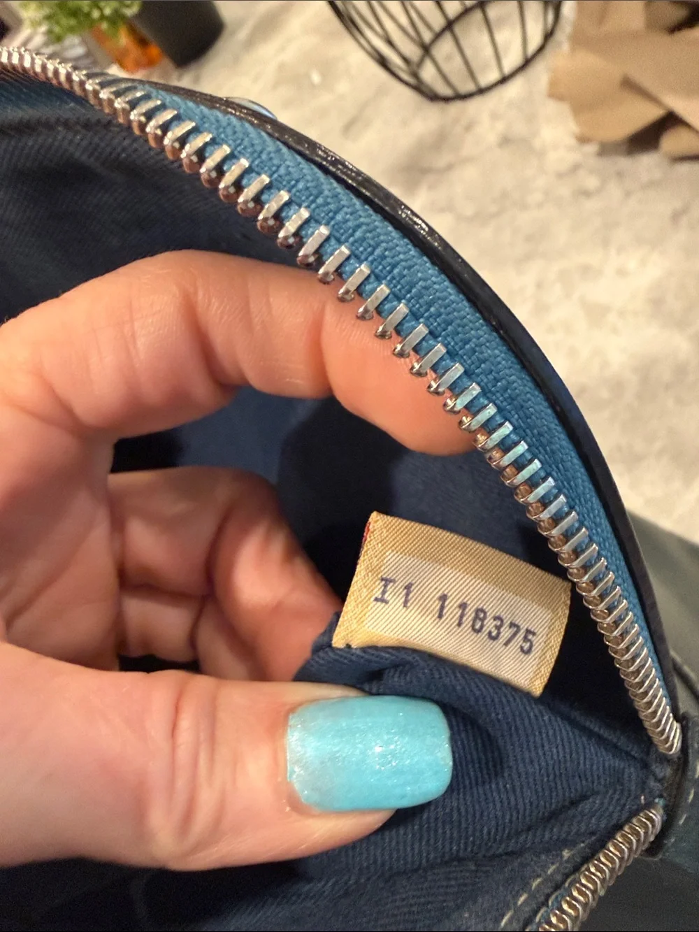 Dooney and Bourke alto dome satchel